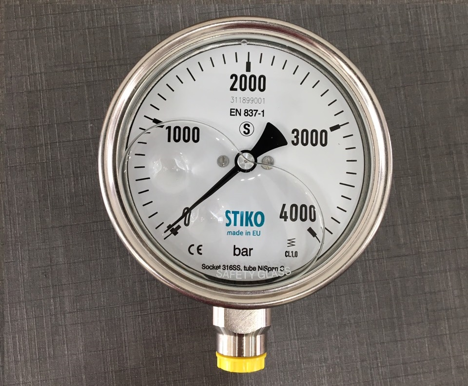 Đồng hồ đo áp suất dầu thủy lực